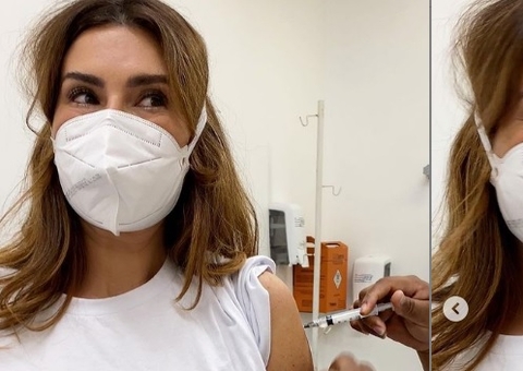 Fernanda Paes Leme é vacinada e se empolga: 'injeção de esperança'
