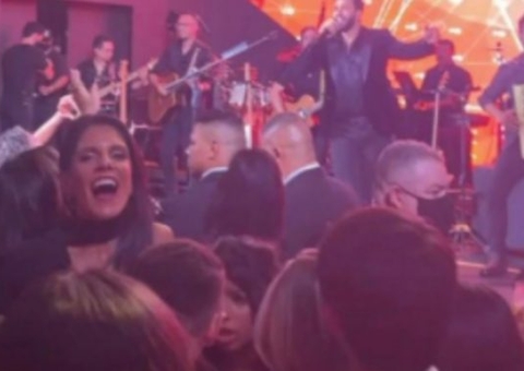 Copacabana Palace é multado por festa com Ludmilla e outros artistas