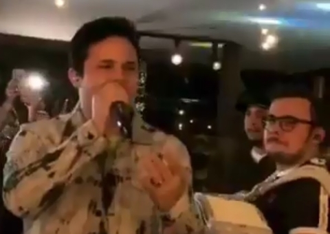 Show de Matheus e Kauan com multidão aglomerada sem máscara é encerrado pela polícia