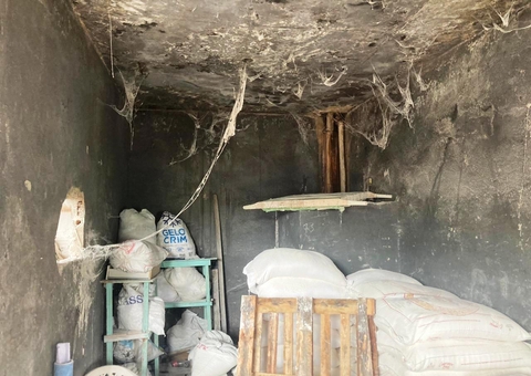 Toneladas de farinha de trigo falsificadas são encontradas em depósito na Zona Leste