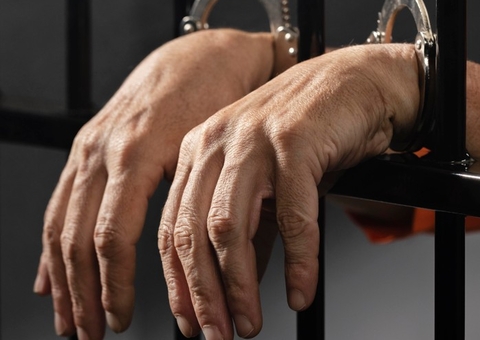 Homem é preso por ameaçar cunhada com arma durante desentendimento no Zumbi