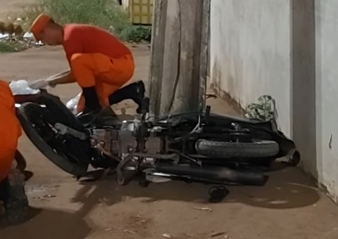 Acidente: Motociclista colide com poste e sofre afundamento de crânio no Amazonas 