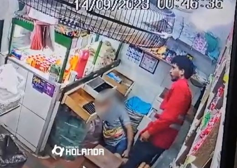 Vídeo: Criminosos assaltam e agridem feirantes na Feira da Manaus Moderna