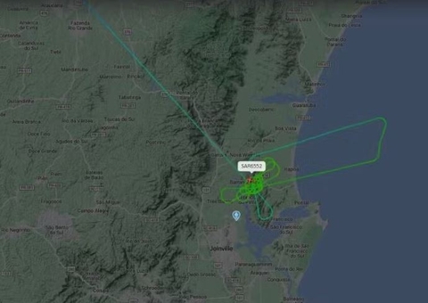 Destroços de avião bimotor desaparecido são encontrados em Santa Catarina