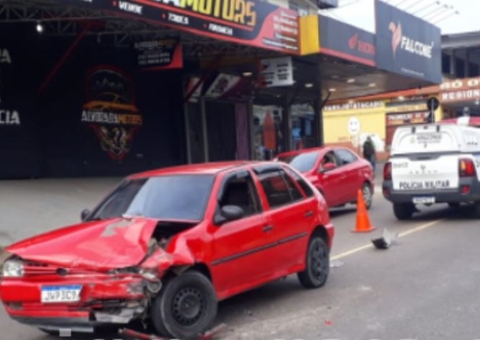 Acidentes de trânsito e mortes marcam manhã de domingo em Manaus