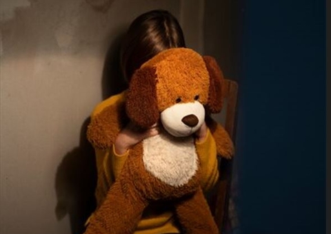 Criança é levada para UBS com sinais de estupro no Petrópolis