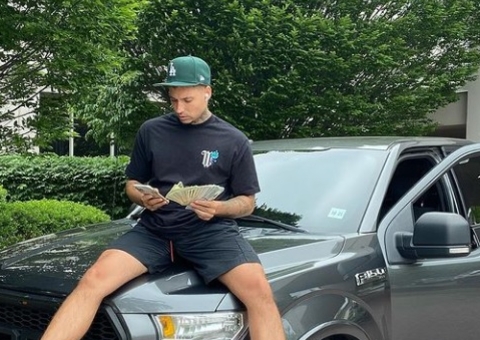 Rapper Filipe Ret viraliza ao dar dica para seguidor deixar tráfico vendendo quentinha