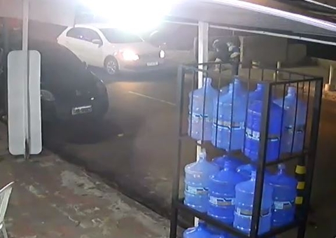 Vídeo mostra que homens baleados tentaram correr de pistoleiros em Manaus