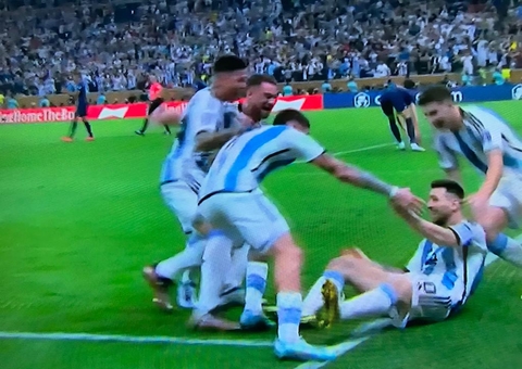 Argentina volta a liderar ranking da Fifa após seis anos, e Brasil cai para 3º