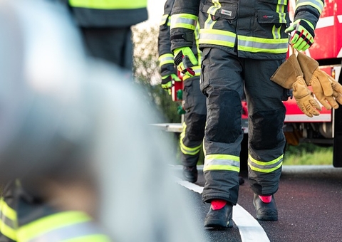 Incêndio em hospital de Covid deixa 44 mortos e mais de 60 feridos no Iraque