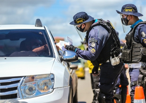 Governador do Ceará decreta toque de recolher para conter avanço da Covid