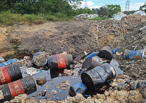 Ipaam aplica multas de R$ 1,5 milhão, embarga área e apreende máquinas em Manaus