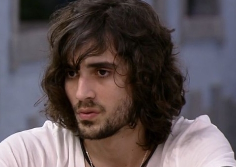 Fiuk revela que se apaixonou por mãe de amigo; saiba quem é a FAMOSA