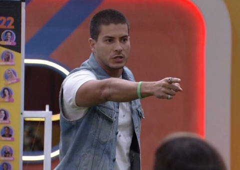 Rodrigo e Arthur discutem durante jogo da discórdia do BBB 22