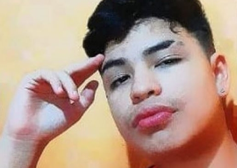 Mãe procura filho de 15 anos que desapareceu misteriosamente em Manaus