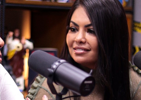 Cantora Paulinha, do Calcinha Preta, relatou mal estar dias antes de internação