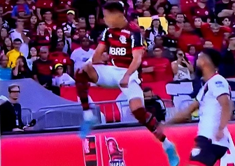 Sem vitórias no Brasileiro, São Paulo encara Flamengo em casa