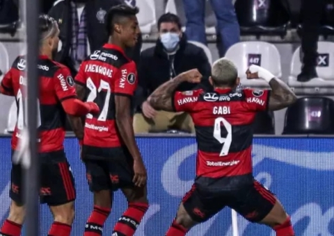 Libertadores: Flamengo vence o Olimpia por 4 a 1 e se aproxima da semifinal