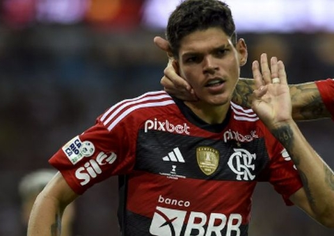 Flamengo se reencontra e bate o Coritiba no Maracanã