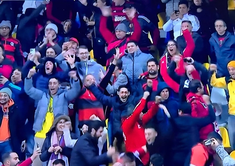 Flamengo sofre gols de pênalti e é derrotado pelo Al Hilal no Mundial 2023