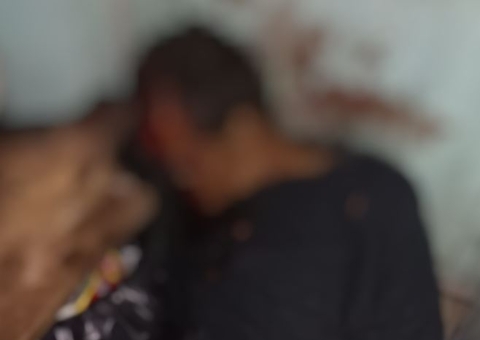 Flanelinha tem cabeça estourada a tiros na frente da esposa em Manaus