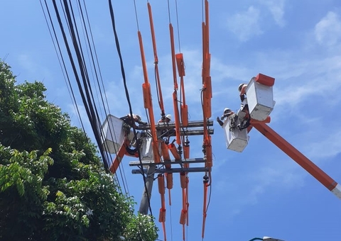 Desligamento deixará 10 áreas de Manaus sem energia nesta segunda-feira