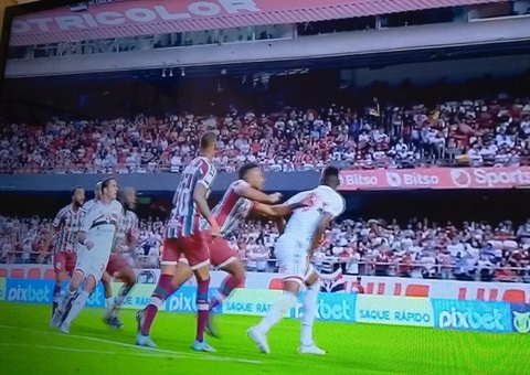 Em jogo de muitas alternativas, São Paulo e Fluminense empatam no Morumbi