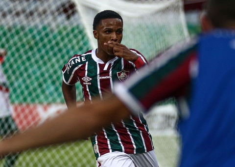 Fluminense derrota Portuguesa e confirma Fla x Flu na final do Carioca