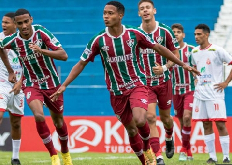 Fluminense goleia e garante classificação antecipada na Copinha
