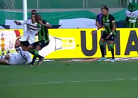 Fluminense deslancha após trocas de Diniz no intervalo e vence o América-MG