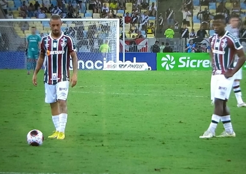 Fluminense encara Portuguesa de olho na vice-liderança do Cariocão