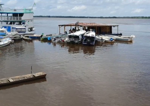 Adolescente de 15 anos desaparece no Rio Amazonas após pular de flutuante 