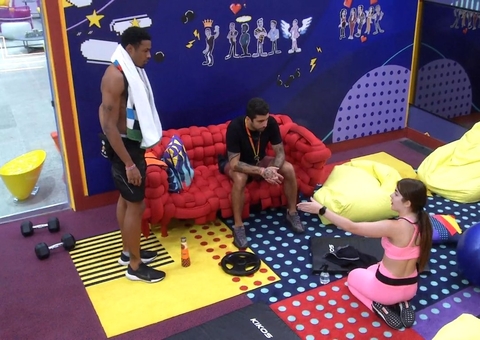 Após big fone, Scooby dispara: 'Vou indicar alguém para passear no Paredão'