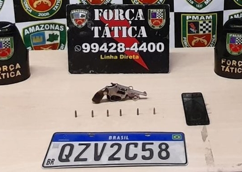 Homem armado é preso em carro usado para cometer assaltos em Manaus