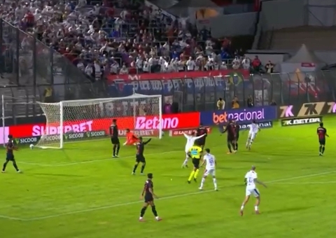 Fortaleza vence o Bragantino e respira na luta contra o rebaixamento