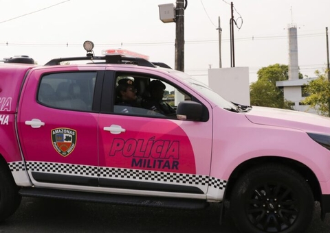 Adolescente ataca ex-namorada a socos dentro de shopping em Manaus