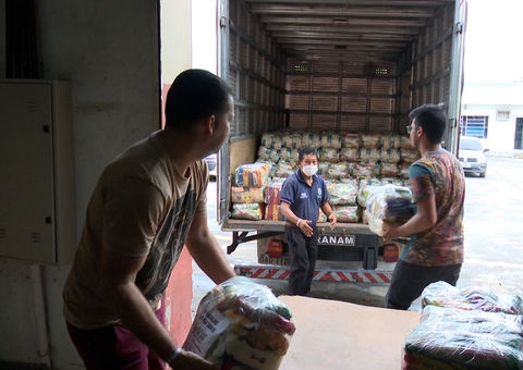 Mais de 80 mil cestas básicas foram enviadas para famílias atingidas pela cheia no Amazonas