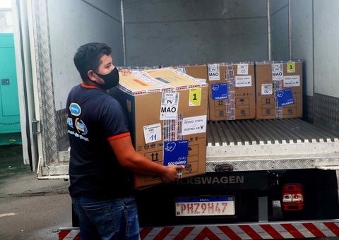 Amazonas recebe 83.070 doses de vacina contra Covid-19