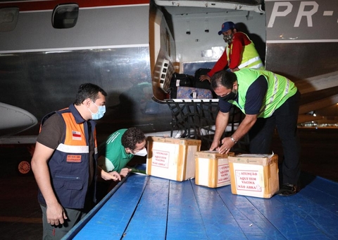 Municípios do Amazonas afetados pela cheia recebem vacina contra Covid-19 