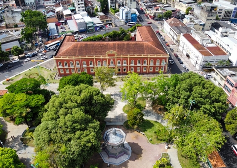 Palacete Provincial volta às atividades nesta terça