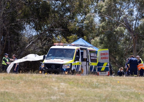 Cinco crianças morrem após castelo inflável ser levado pelo vento