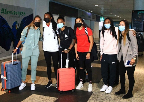 Seleção feminina chega a Manaus para jogo na Arena da Amazônia