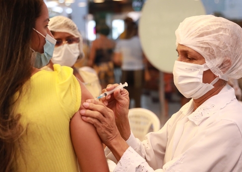 Amazonas já aplicou 5.335.665 doses de vacina contra covid até esta sexta