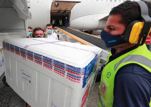 Amazonas recebe vacinas para 90% dos idosos entre 60 e 64 anos, diz Governo