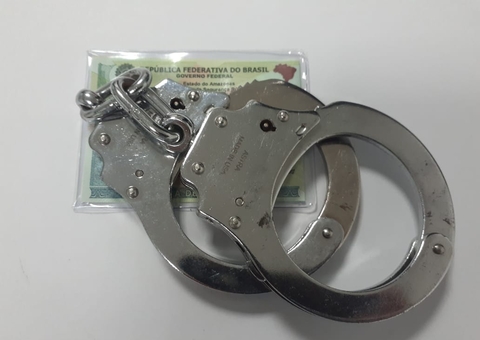 'Poeta' é preso após solicitar novo RG em Manaus