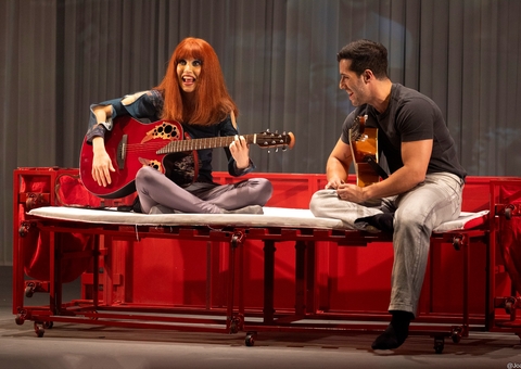 Espetáculo “Rita Lee”, com Mel Lisboa, tem apresentação gratuita na Ponta Negra