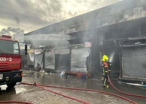 Incêndio em mercado deixa mais de 1 mil animais mortos na Tailândia