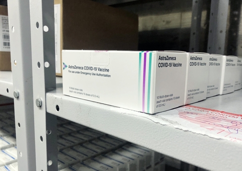 Amazonas recebe 100 mil doses da AstraZeneca nesta sexta