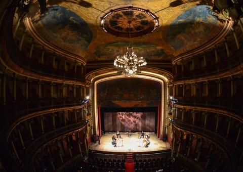 Corpos Artísticos realizarão lives do Teatro Amazonas 