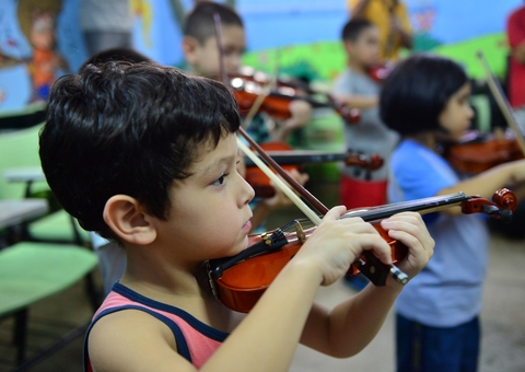  Liceu de Artes e Ofícios Claudio convoca alunos para rematrícula